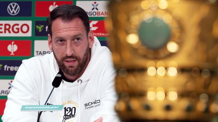 Mit Power ins Finale: Arminia-Trainer Mitch Kniat.