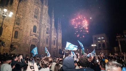 Ausgelassene Partystimmung in Neapel. Doch es gab auch weniger schöne Szenen.