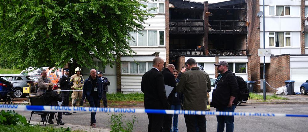 Die Polizei wurde zu dem Hausbrand gerufen.