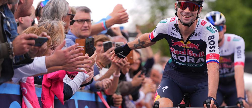 Am Start in Treviso hatte Primoz Roglic noch gut Lachen.