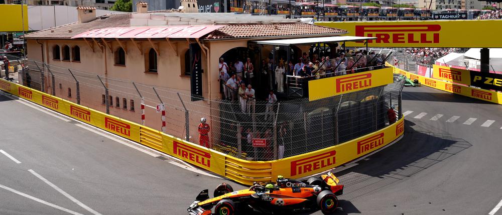 Lando Norris holt sich den ersten Startplatz.