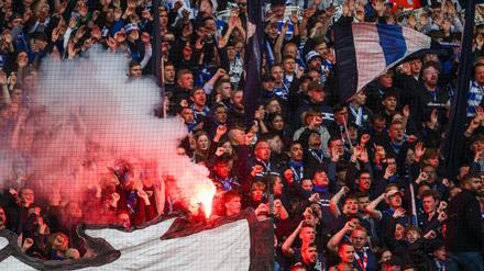 Rekordkulisse für ein Niederrheinpokal-Spiel: 27.000 Zuschauer in Duisburg. 