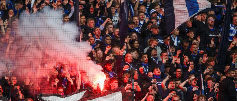 Rekordkulisse für ein Niederrheinpokal-Spiel: 27.000 Zuschauer in Duisburg. 