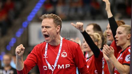 Double-Sieg für Trainer Jakob Vestergaard und die Handballerinnen der HB Ludwigsburg.