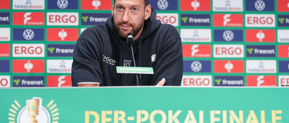 Enttäuscht aber auch stolz: Bielefelds Coach Mitch Kniat.