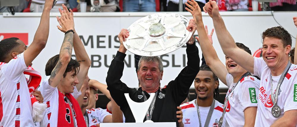 Friedhelm Funkel würde gerne weiter arbeiten.