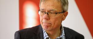 Burkhard Exner, Bürgermeister und Beigeordneter für Finanzen, Investitionen und Controlling, hat kommissarisch die Amtsgeschäfte des abgewählten Oberbürgermeisters Mike Schubert (beide SPD) übernommen.