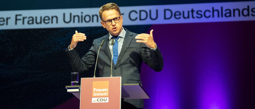 CDU-Generalsekretär Carsten Linnemann am Samstag beim 36. Bundesdelegiertentag der Frauen Union der CDU in Reutlingen.