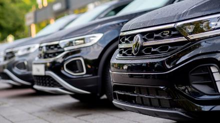 Den vier Angeklagten, darunter hochrangige Manager, wird Betrug im Zuge des großen Abgasskandals beim Autobauer vorgeworfen.