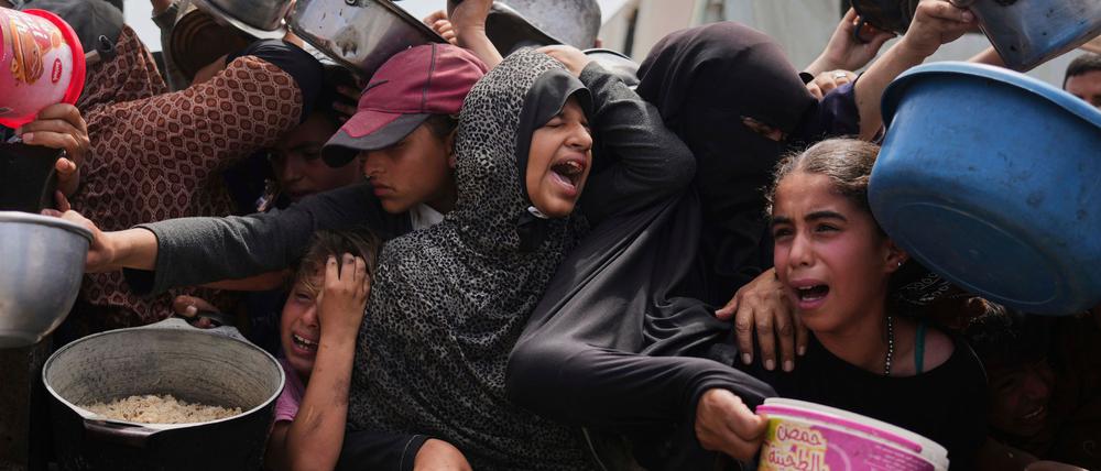 Organisationen warnen vor einer Hungersnot im Gazastreifen. (Archivbild)