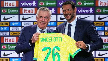 Carlo Ancelotti hat als Trainer der brasilianischen Fußball-Nationalmannschaft übernommen.