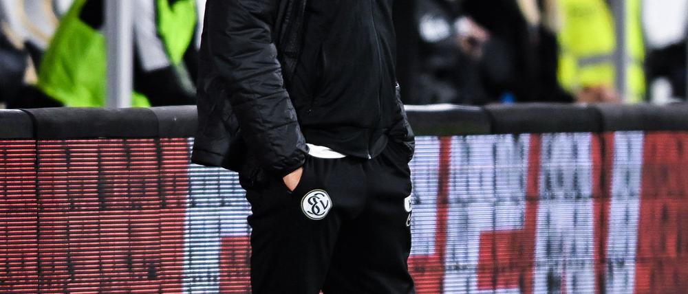 Lässt seine Zukunft offen: Elversbergs Trainer Horst Steffen