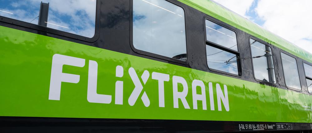 Seit 2017 ist FlixTrain einer der wenigen Konkurrenten der Deutschen Bahn im Fernverkehr. (Archivbild)