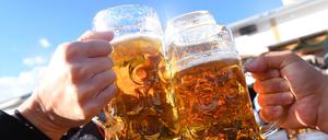 Kostet heuer bis zu 15,80 Euro: Die Wiesn-Maß.