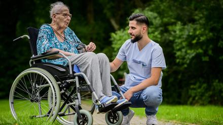 Die Pflegekasse steht vor finanziellen Problemen. 