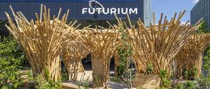 Im Futurium gibt es einen neuen Schwerpunkt zu Landwirtschaft. Das „Superland“ befindet sich vor dem Ausstellungshaus, das Grünzeug muss aber noch anwachsen. 