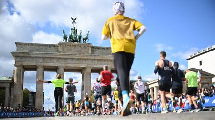 Es gibt kürzere Wege, die ins Ziel führen beim Berlin-Marathon.