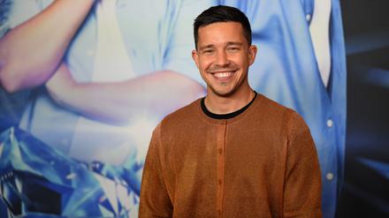 Nico Santos singt in seinem neuen Song über die Bedeutung von Heimat. (Archivbild)