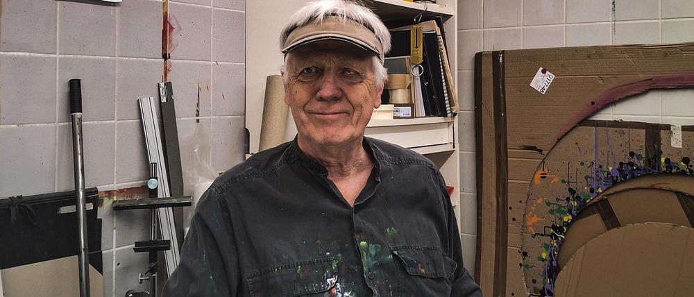 Der Rudower Maler Thomas de Leliwa in seinem Atelier in Berlin-Gropiusstadt.