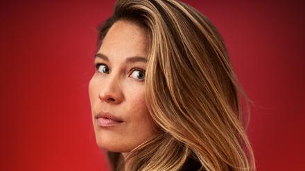 Martyna Linartas ist Politikwissenschaftlerin und Autorin. 2022 gründete sie die Wissensplattform ungleichheit.info. Im April erschien ihr Buch „Unverdiente Ungleichheit – Wie der Weg aus der Erbengesellschaft gelingen kann“.