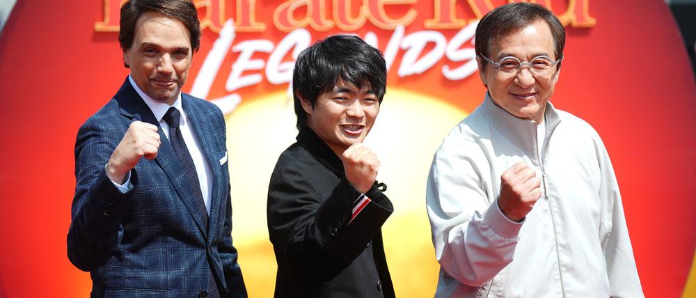 Die Schauspieler Ralph Macchio , Ben Wang und Jackie Chan (l-r). (Archivbild)