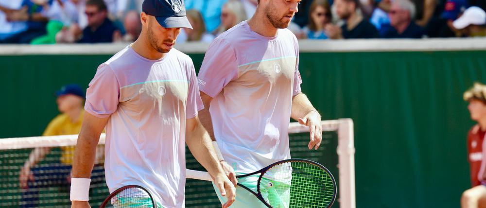 Kevin Krawietz und Tim Pütz sind in Paris locker weiter.