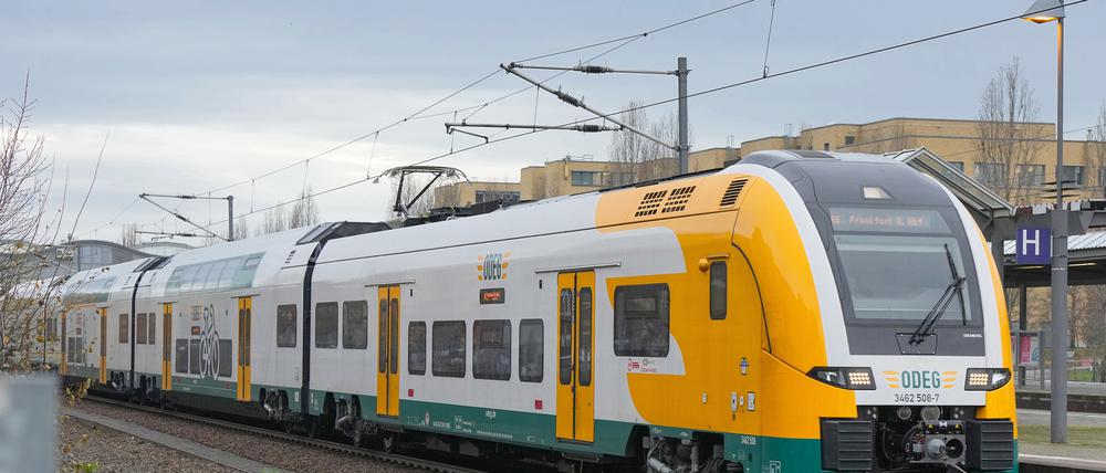 Der RE1 ist eine der wichtigsten Verbindungen zwischen Potsdam und Berlin. 