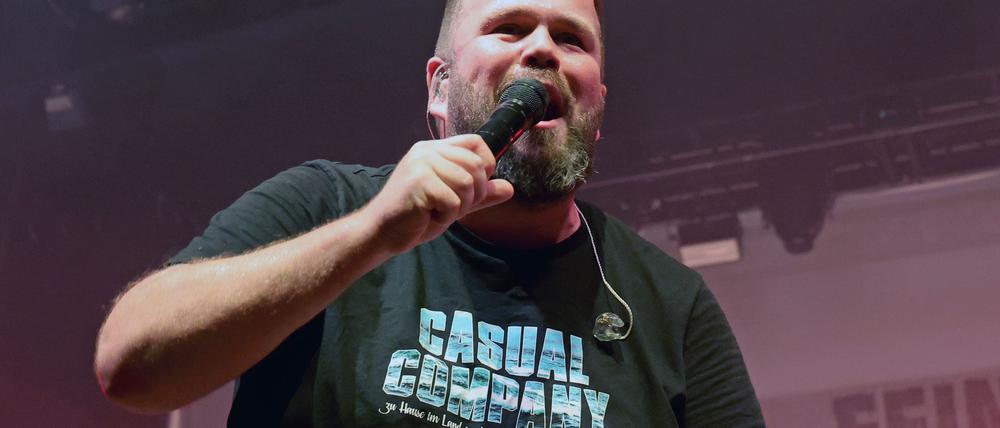 Jan „Monchi“ Gorkow, Frontmann von Feine Sahne Fischfilet, wählt oft deutliche Worte. (Archivbild)