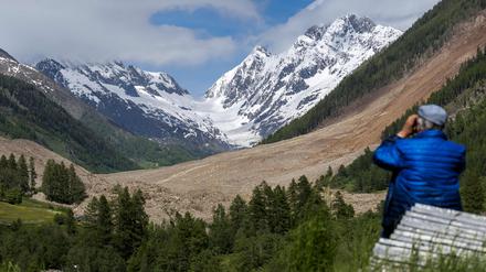 Blick auf die Schutthalde im Lötschental. 