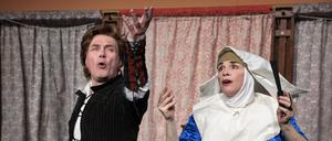 Andreas Erfurth und  Regina Gisbertz in Ephraim Kishons „Es war die Lerche“ im T-Werk.