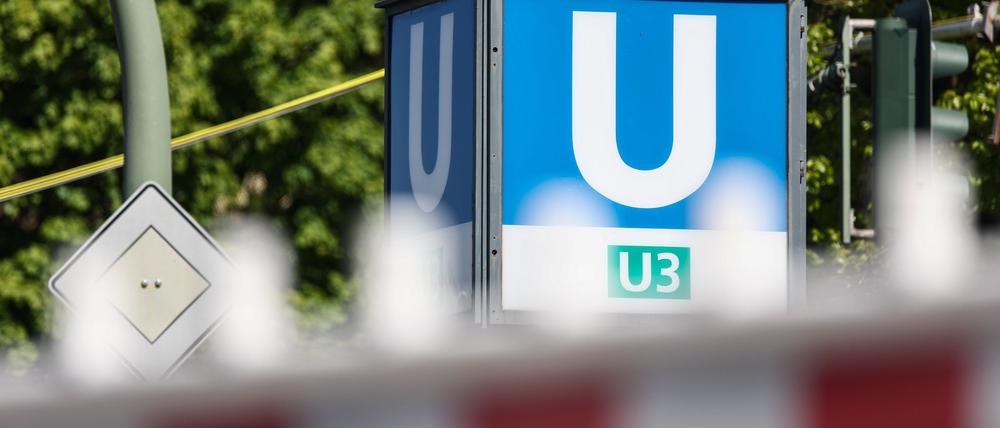 Der U-Bahn-Verkehr auf der U3 ist zwischen Fehrbelliner Platz und Wittenbergplatz derzeit unterbrochen. (Archivbild)