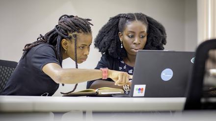 Hier treffen sich kreative Denker: ein gemeinsamer Co-Workingspace in Lagos, Nigeria.