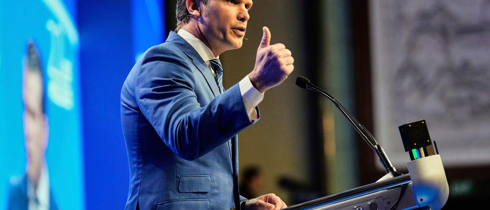 Hegseth richtet klare Worte an China.