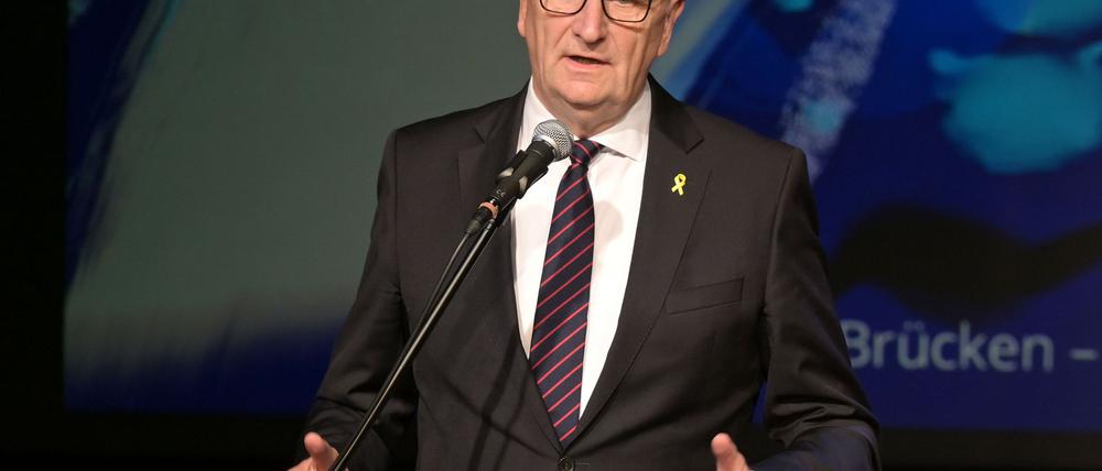 Brandenburgs Ministerpräsident Dietmar Woidke (SPD) appelliert an die Hamas und an Israel, die Zivilbevölkerung in Gaza zu schützen. (Archivbild)