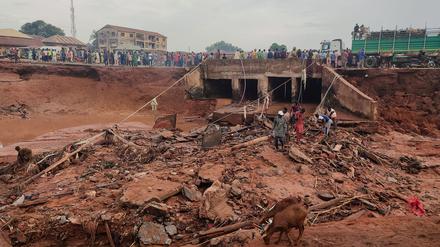 Zerstörungen nach einem Unwetter in der nigerianischen Stadt Mokwa