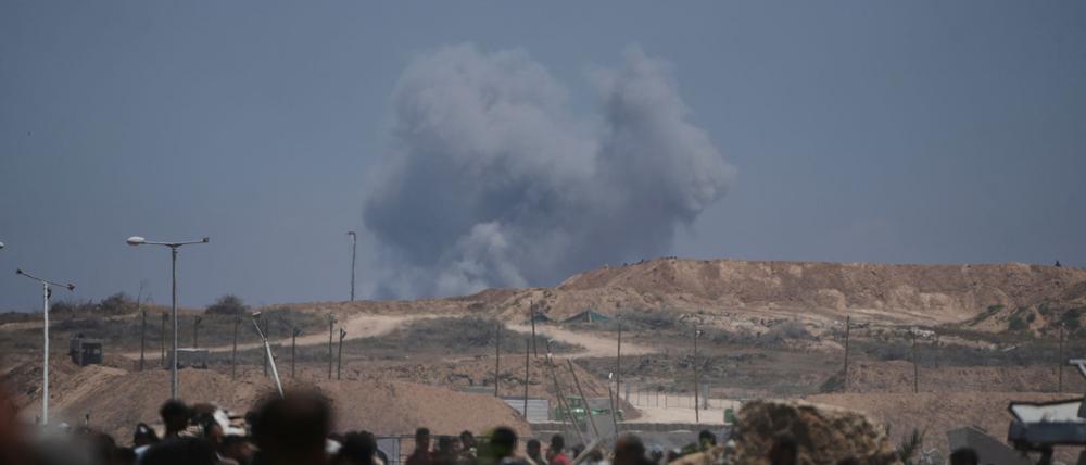 Laut der Hamas wurden bei einem neuen israelischen Angriff viele Menschen getötet. (Archivbild)