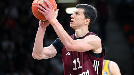 Vladimir Lucic und die Bayern-Basketballer stehen in den Playoffs unter Druck.