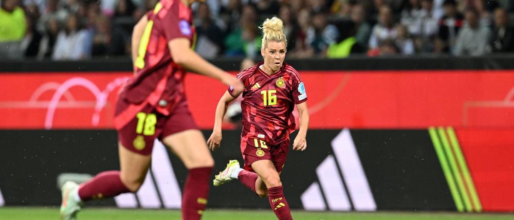 Linda Dallmann glänzte beim 4:0 gegen die Niederlande