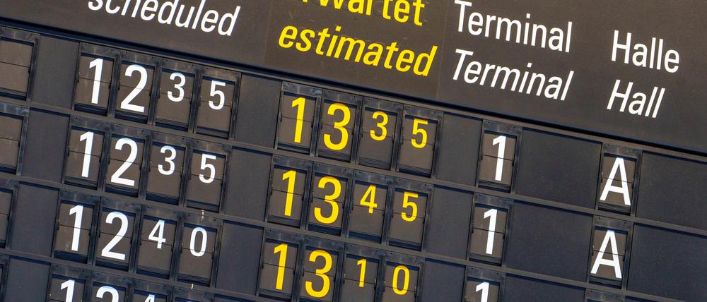Bislang müssen Airlines ihre Passagiere ab drei Stunden Verspätung finanziell entschädigen.
