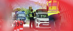 Grenzkontrollen der Bayerischen Grenzpolizei am Grenzübergang Kiefersfelden / Inntal Ost am 15.05.2025 