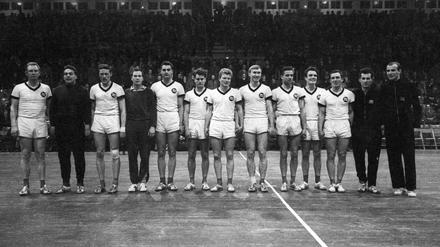 Deutscher Meister im Jahr 1964: die Handballer des Berliner SV 92. Im Endspiel gewannen sie in Kiel 4:3 gegen den THW.