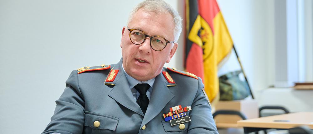 Andreas Henne, Generalmajor und Kommandeur der Heimatschutzdivision.
