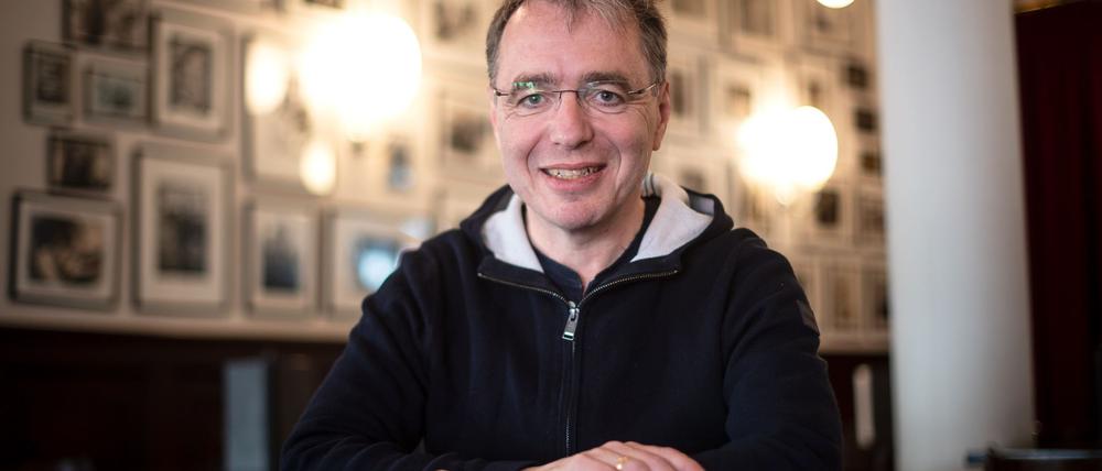 David Safier ist unter anderem für die „Miss Merkel“-Krimis bekannt. (Archivbild)