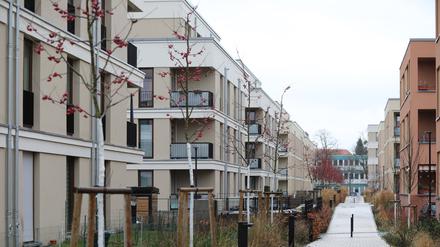 Blick in der neue Quartier der städtischen Wohnungsbaugesellschaft Pro Potsdam am ehemaligen Tramdepot in der Heinrich-Mann-Allee. Wärme für das Quartier wird über tiefe Geothermie erzeugt.