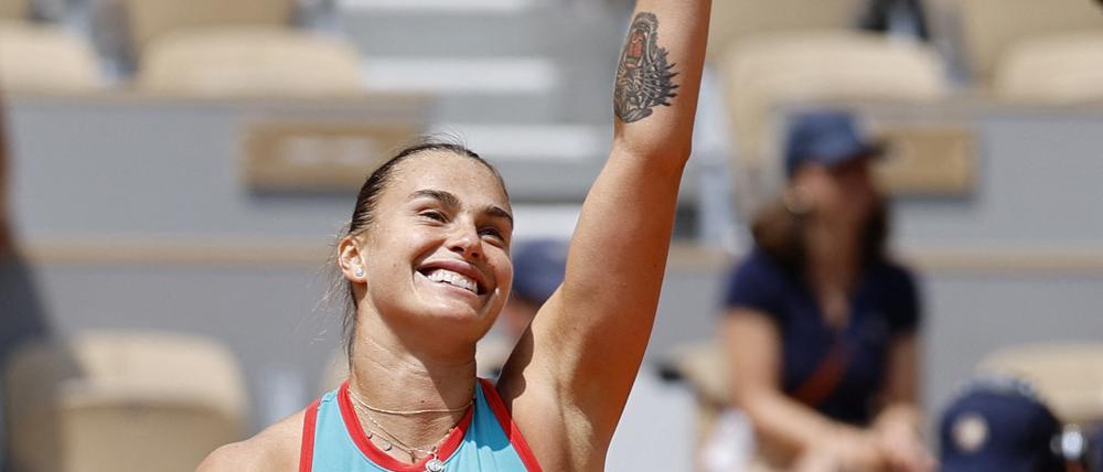 Aryna Sabalenka nach ihrem 7:6 (7:3), 6:3 Viertelfinalerfolg über Zheng Qinwen.