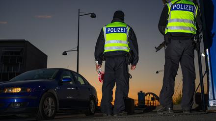 Die Bundespolizei ist für Kontrollen gegen irreguläre Migration an den Grenzen im Einsatz. (Archivbild)