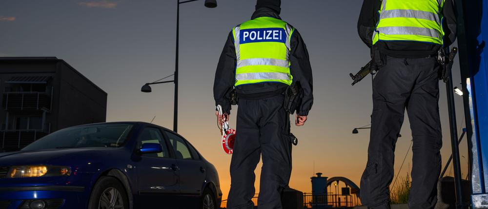 Die Bundespolizei ist für Kontrollen gegen irreguläre Migration an den Grenzen im Einsatz. (Archivbild)