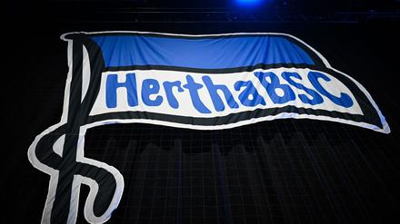 Hertha BSC könnte eine millionenschwere Anleihe für drei Jahre verlängern. 