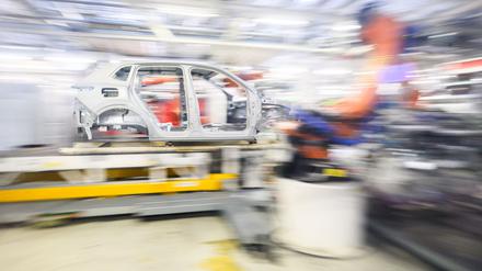 Deutsche Hersteller wie VW leiden unter schwacher Nachfrage und hohen Kosten. (Archivfoto)