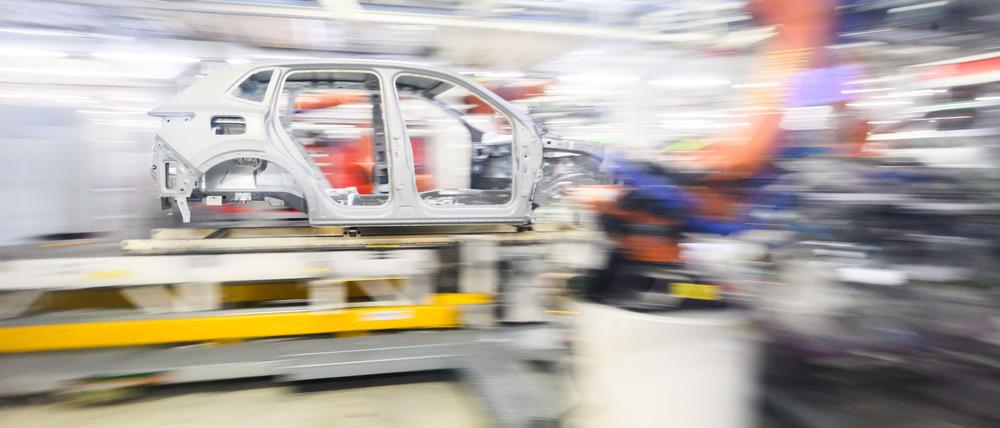 Deutsche Hersteller wie VW leiden unter schwacher Nachfrage und hohen Kosten. (Archivfoto)